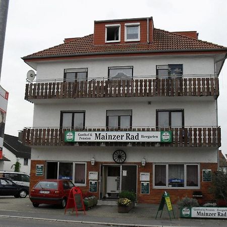 Gasthof Und Pension Mainzer Rad 슈베친겐 외부 사진