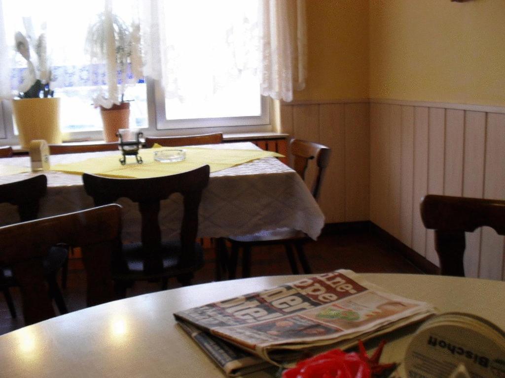 Gasthof Und Pension Mainzer Rad 슈베친겐 외부 사진